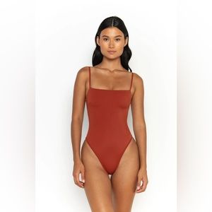 Gooseberry - Chic One-piece Swimsuit - Rum